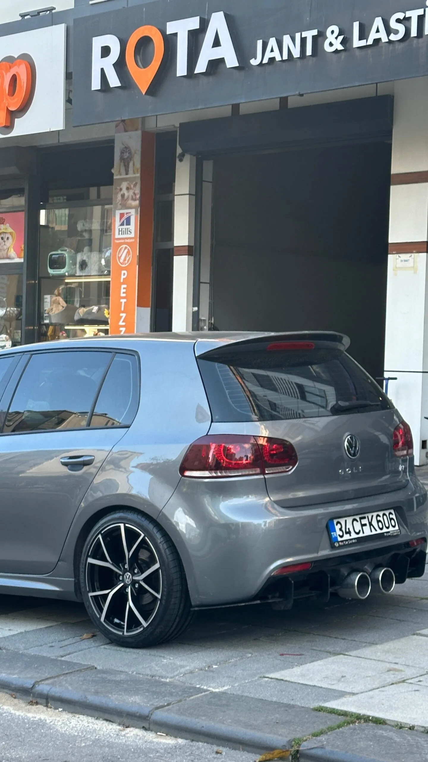 17 İnç Volkswagen R-Line Jant Takımı 5x112 ET40 (Diamond Cut) - Görsel 8