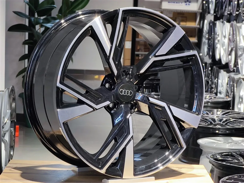18" AUDİ RS6 - Görsel 3