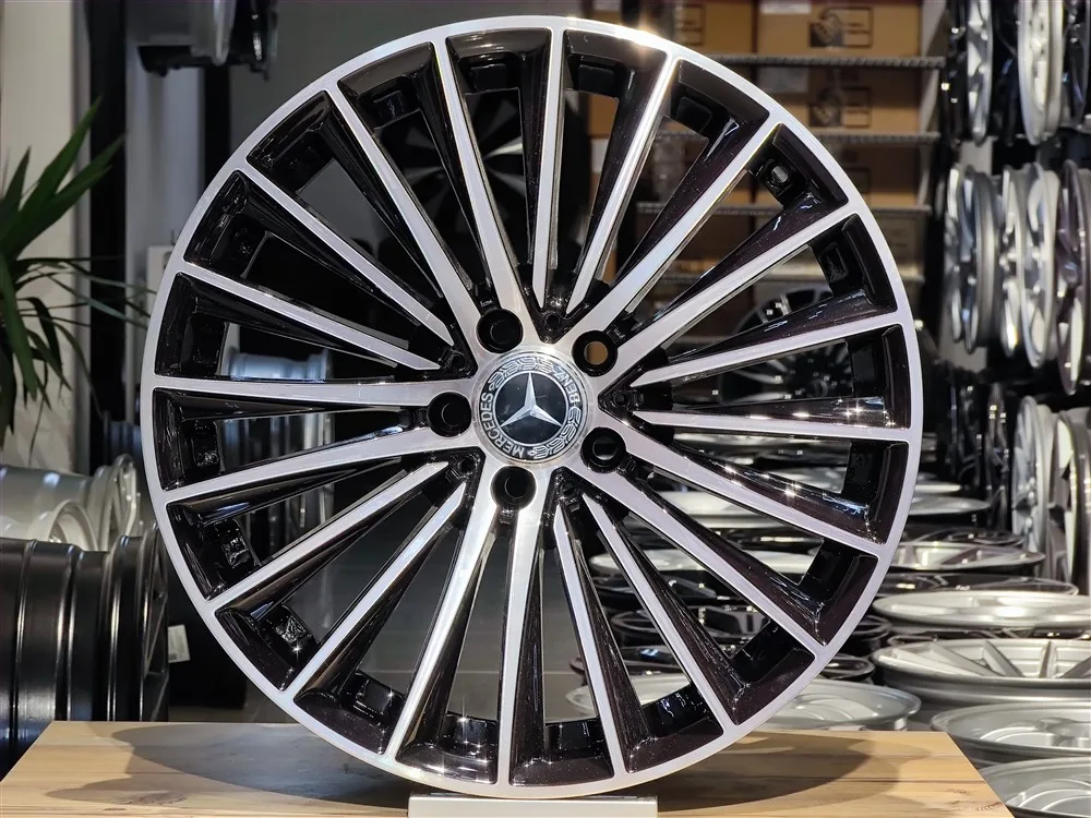 17" MERCEDES AMG - Görsel 1