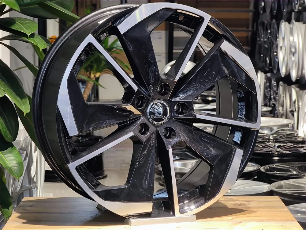 19" SKODA SUPERB - Görsel 3