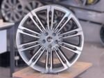 22 İnç Range Rover 2023 Füme Jant 5x120 ET45 GMF