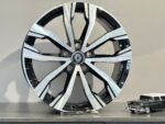 18 İnç Renault Megane Icon Tasarım Jant 5x114.3 (Diamond Cut)
