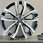 18 İnç Renault Megane Icon Tasarım Jant 5x114.3 (Diamond Cut)