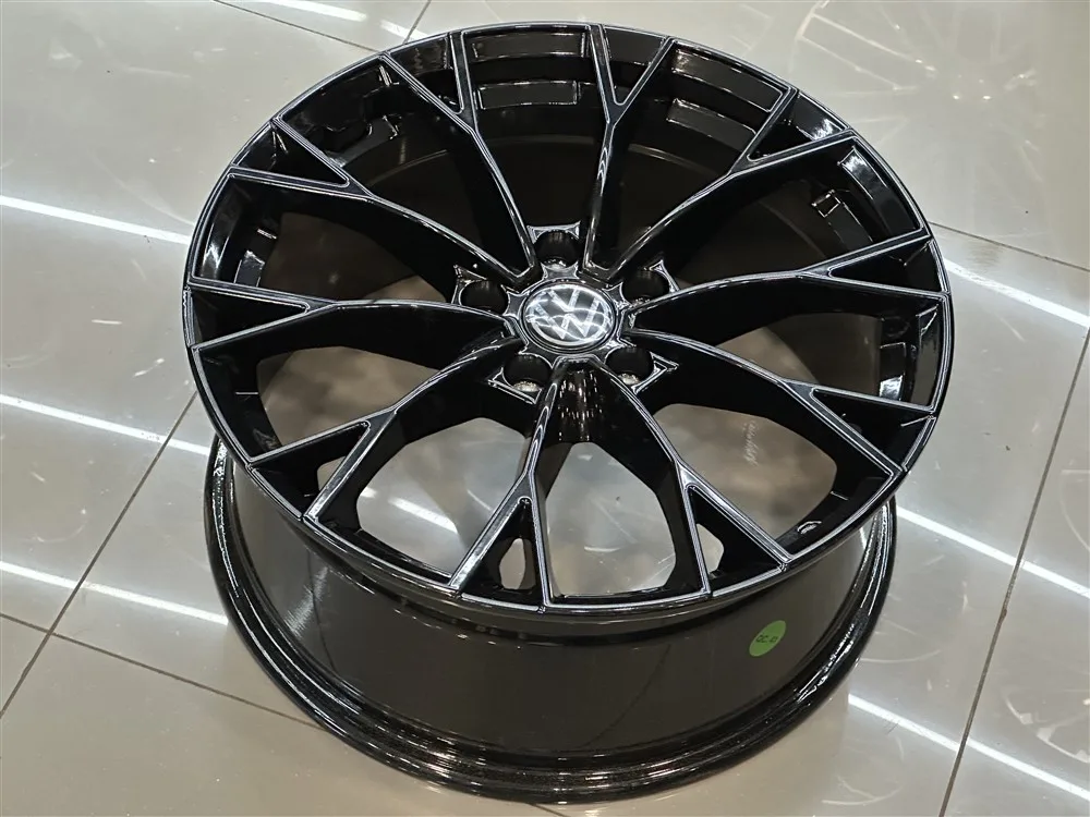 IMG_8726~photo 18" GOLF 8.5 GTI - Görsel 1