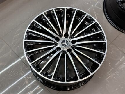 19" MERCEDES C AMG