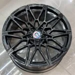 19″ YENİ BMW M4 COMPETETİON