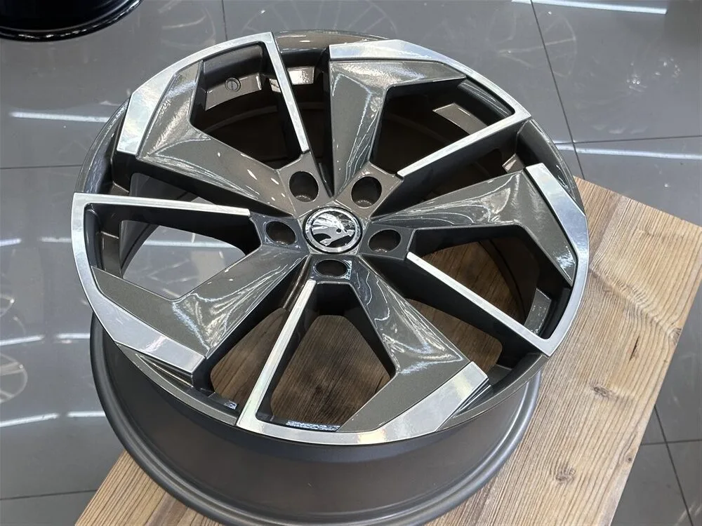 19″ SKODA SUPERB - Görsel 1