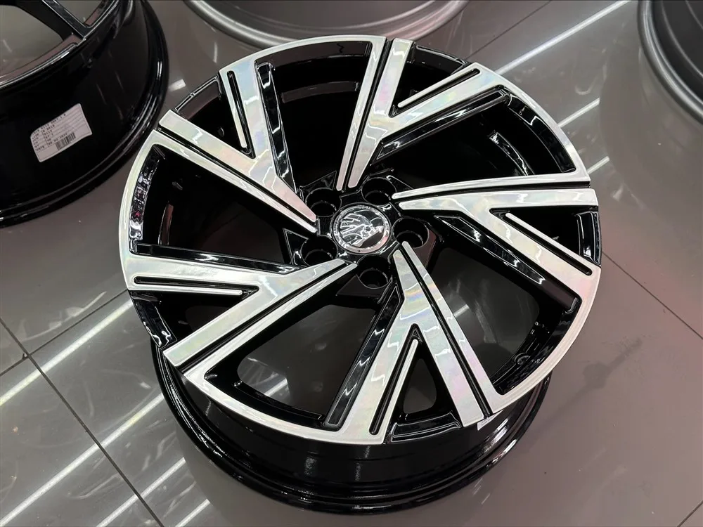 17" SKODA R-LİNE - Görsel 1
