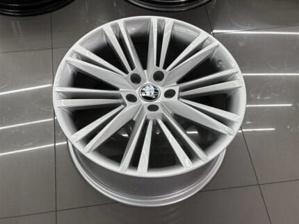19" SKODA LAURİN&KLEMENT