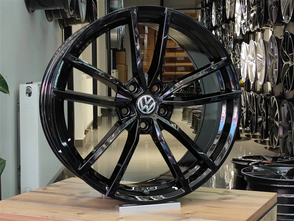 18 İnç Volkswagen Proteria Siyah Jant Takımı 5x112 ET45 - Görsel 3