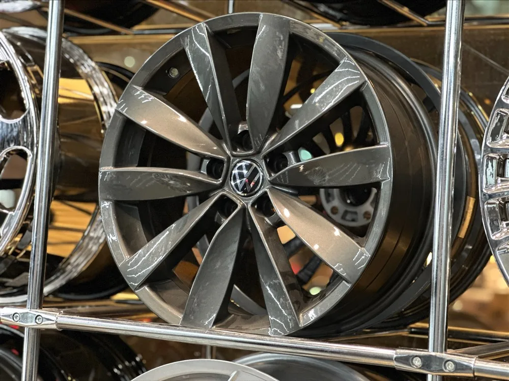18 İnç Volkswagen Lugano Jant Takımı 5x112 ET41 (Gunmetal) - Görsel 2