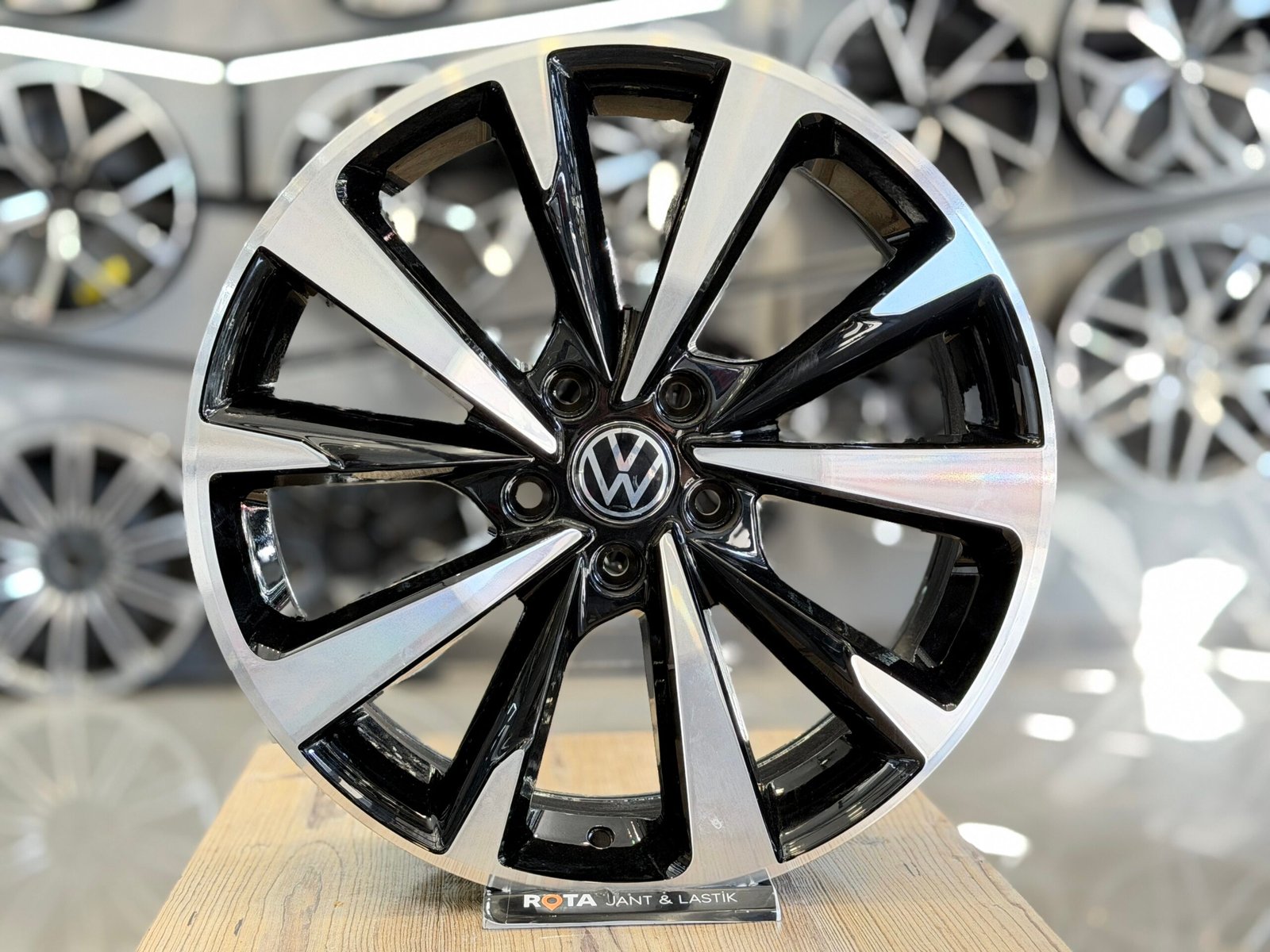 IMG_5924 18 İnç Volkswagen Seat Skoda Uyumlu Jant 5x112 - Görsel 1