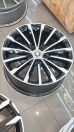 18 İnç Skoda Phoenix Model Black Diamond Çelik Jant 5x112 ET41
