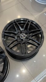 18 İnç Mercedes C-Class AMG Tasarım Black Diamond Ön/Arka Farklı Çelik Jant Takımı 5x112 (Ön: 8J ET43 / Arka: 9J ET48)